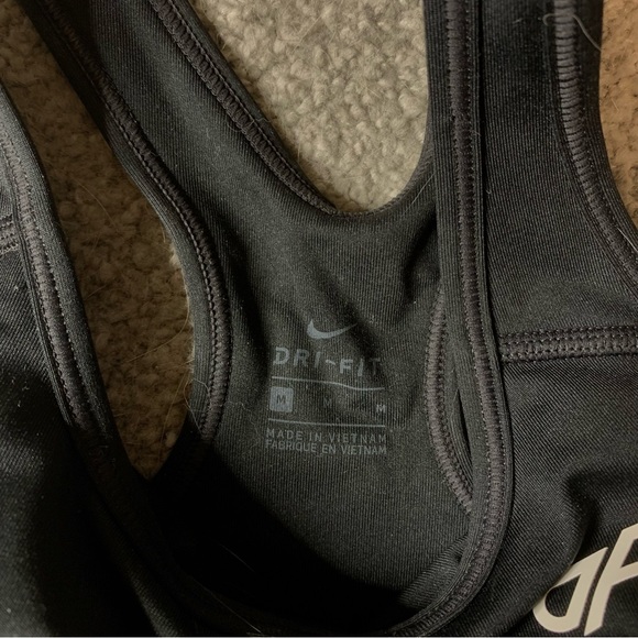 Off white Nike sports bra - Picture 3 of 3